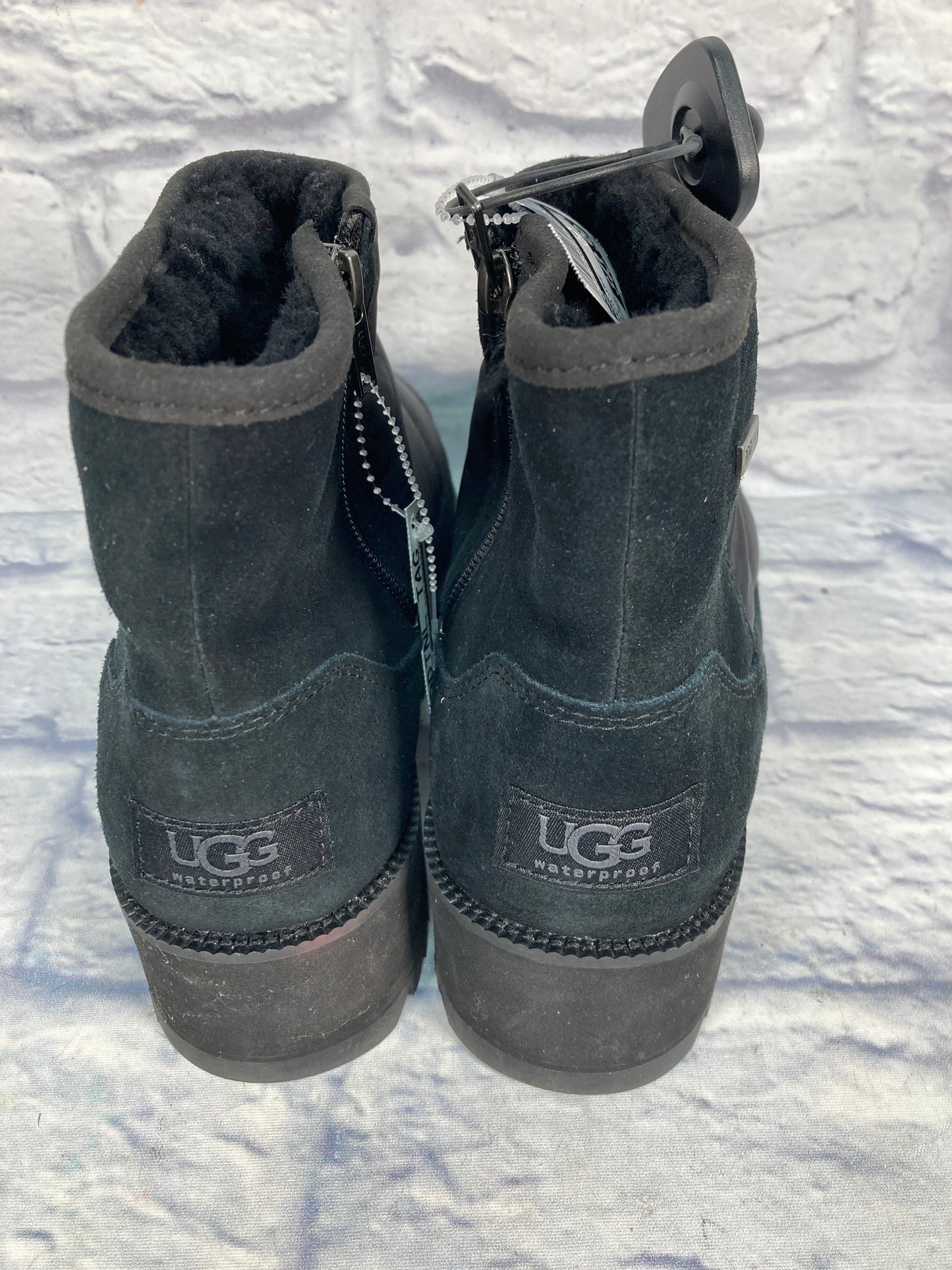 Boots Snow By Ugg In Black, Size: 9