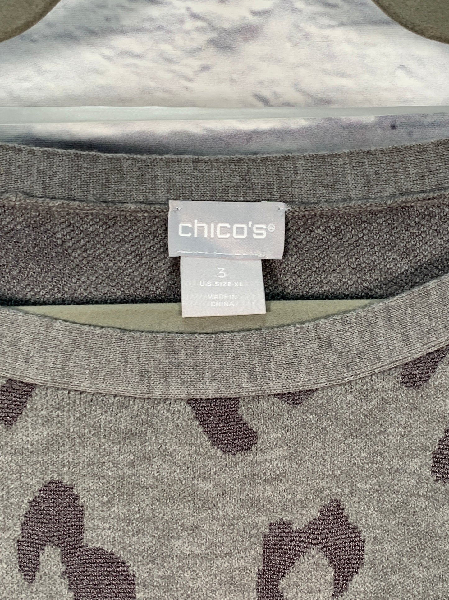 Sweater By Chicos In Grey, Size: Xl