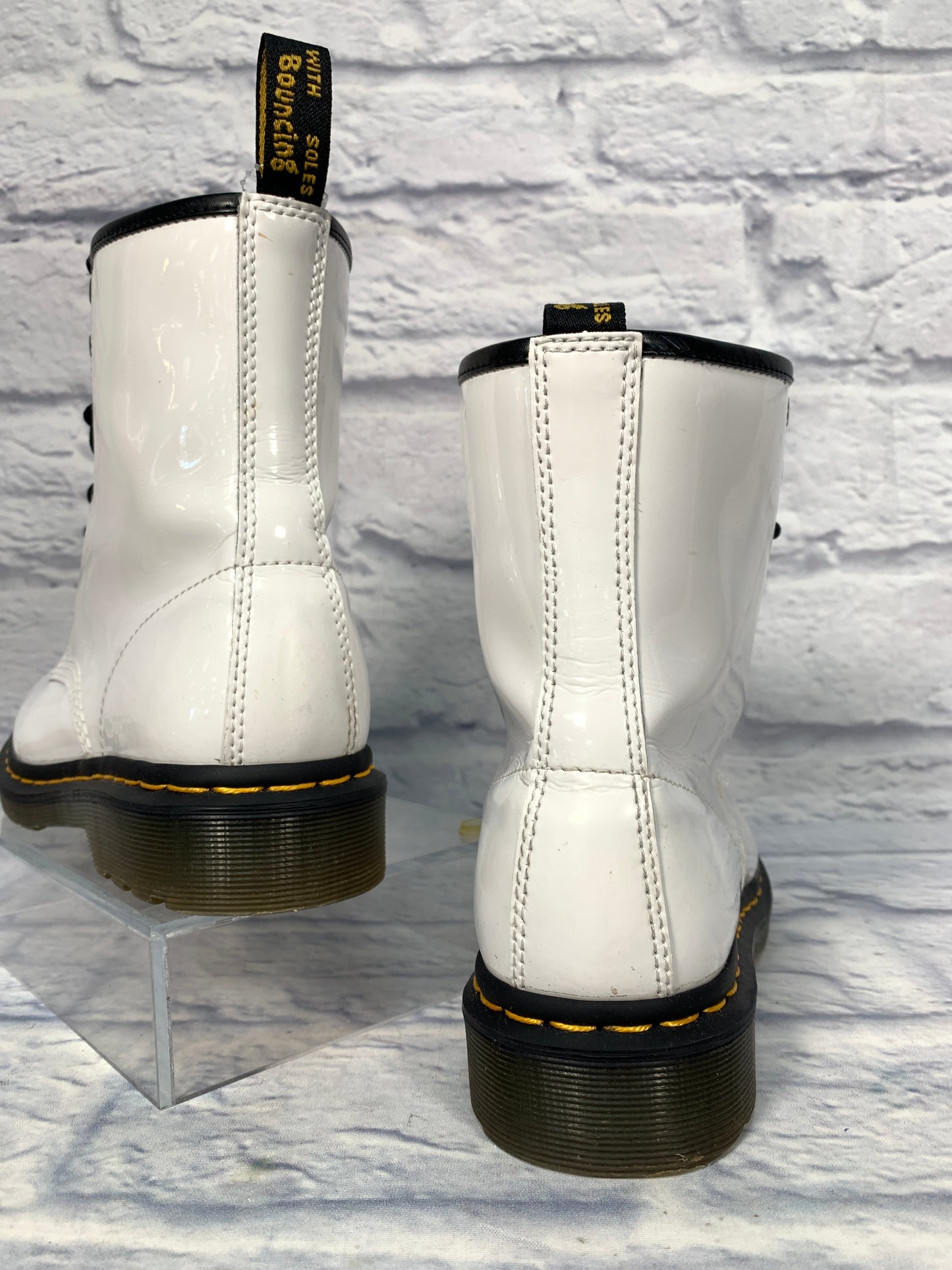 Boots Combat By Dr Martens In White, Size: 9