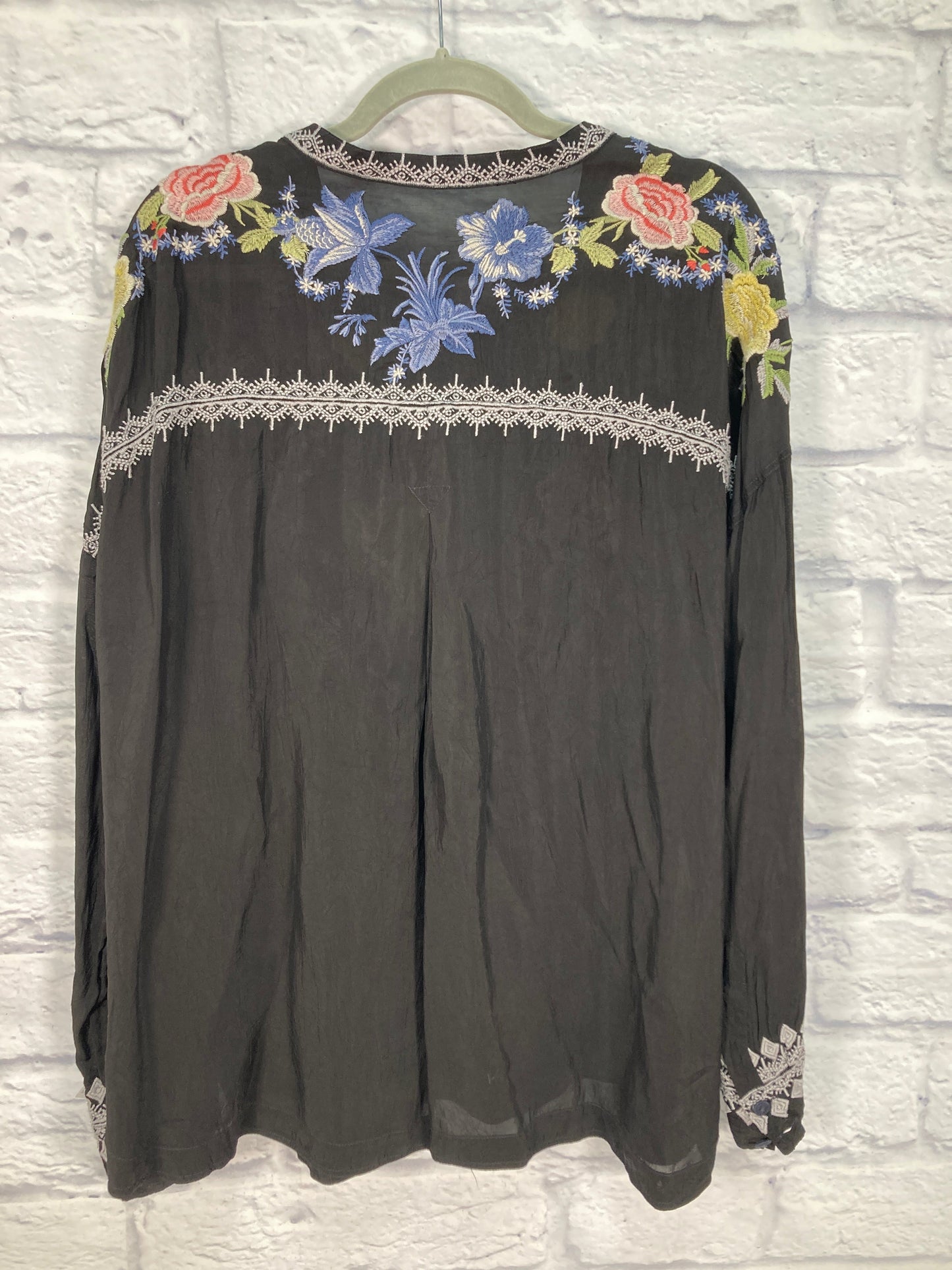 Tunic Designer By Johnny Was In Black & Blue, Size: M