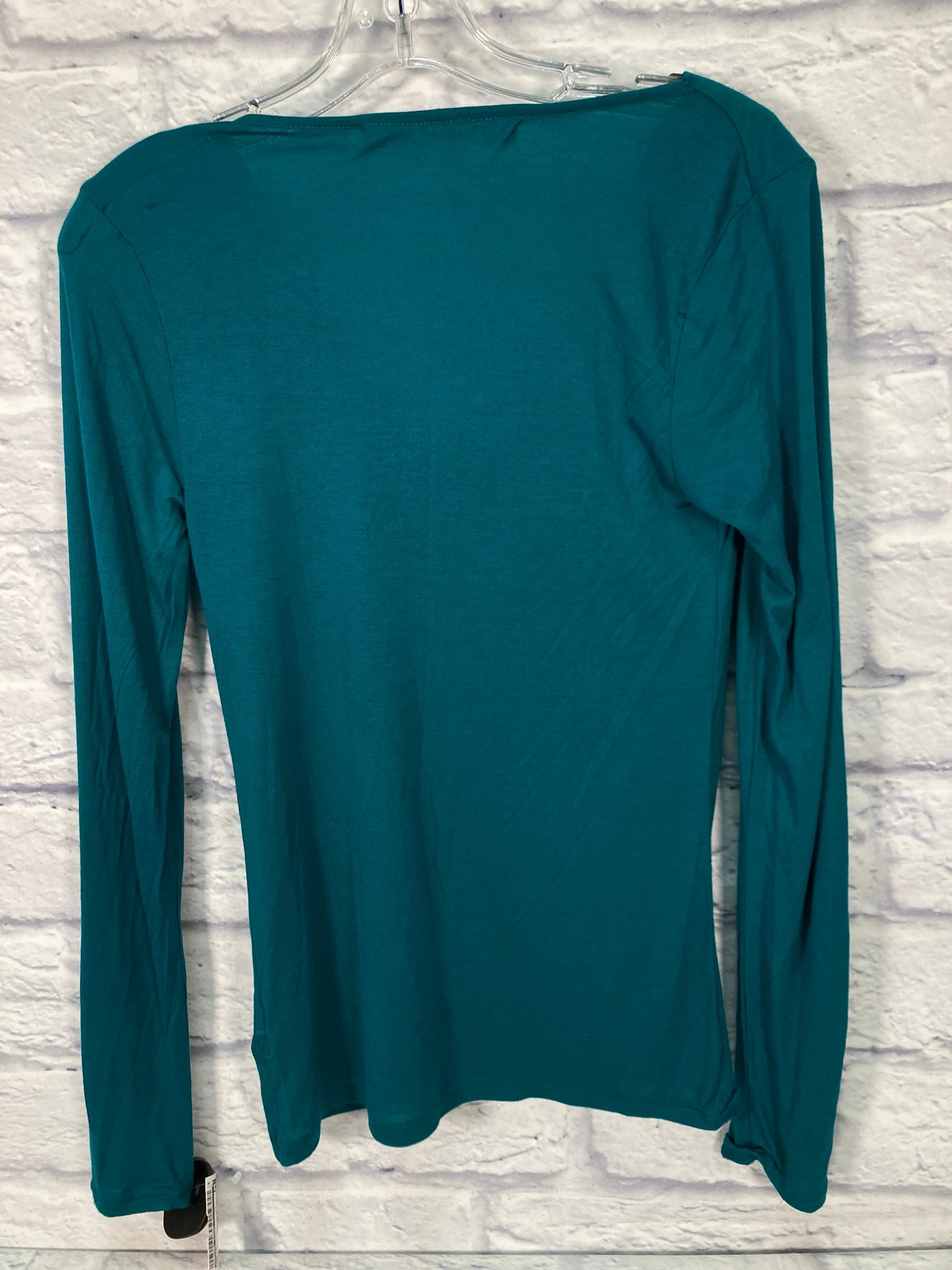 Top Long Sleeve By Michael Stars In Teal, Size: M