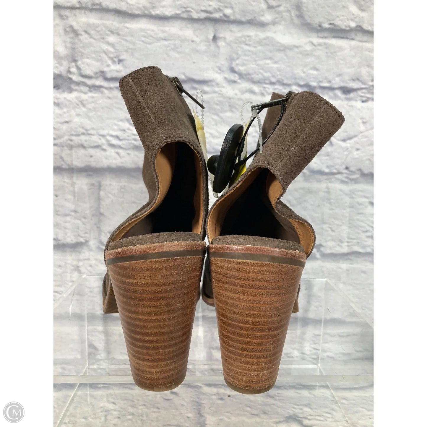 Boots Designer By Ugg In Taupe, Size: 9