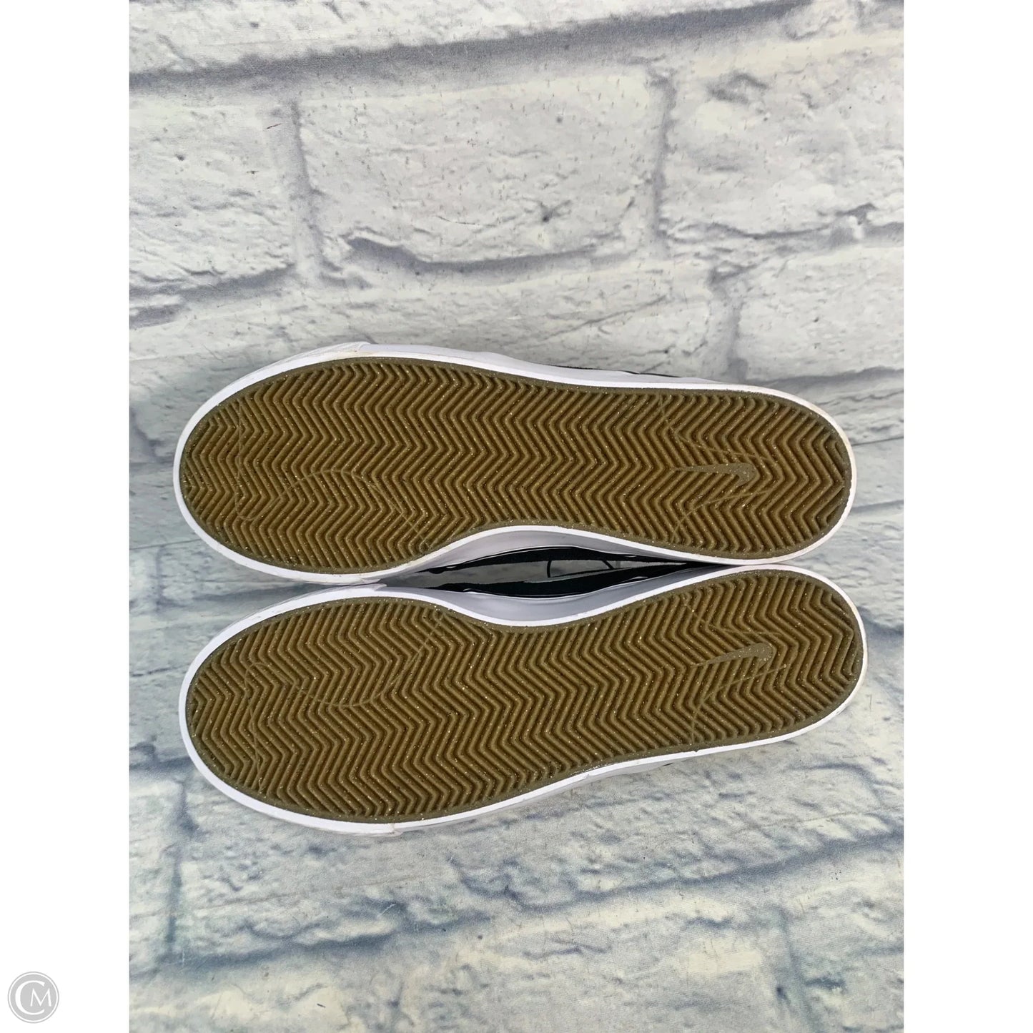 Shoes Sneakers By Nike In Black & White, Size: 10.5