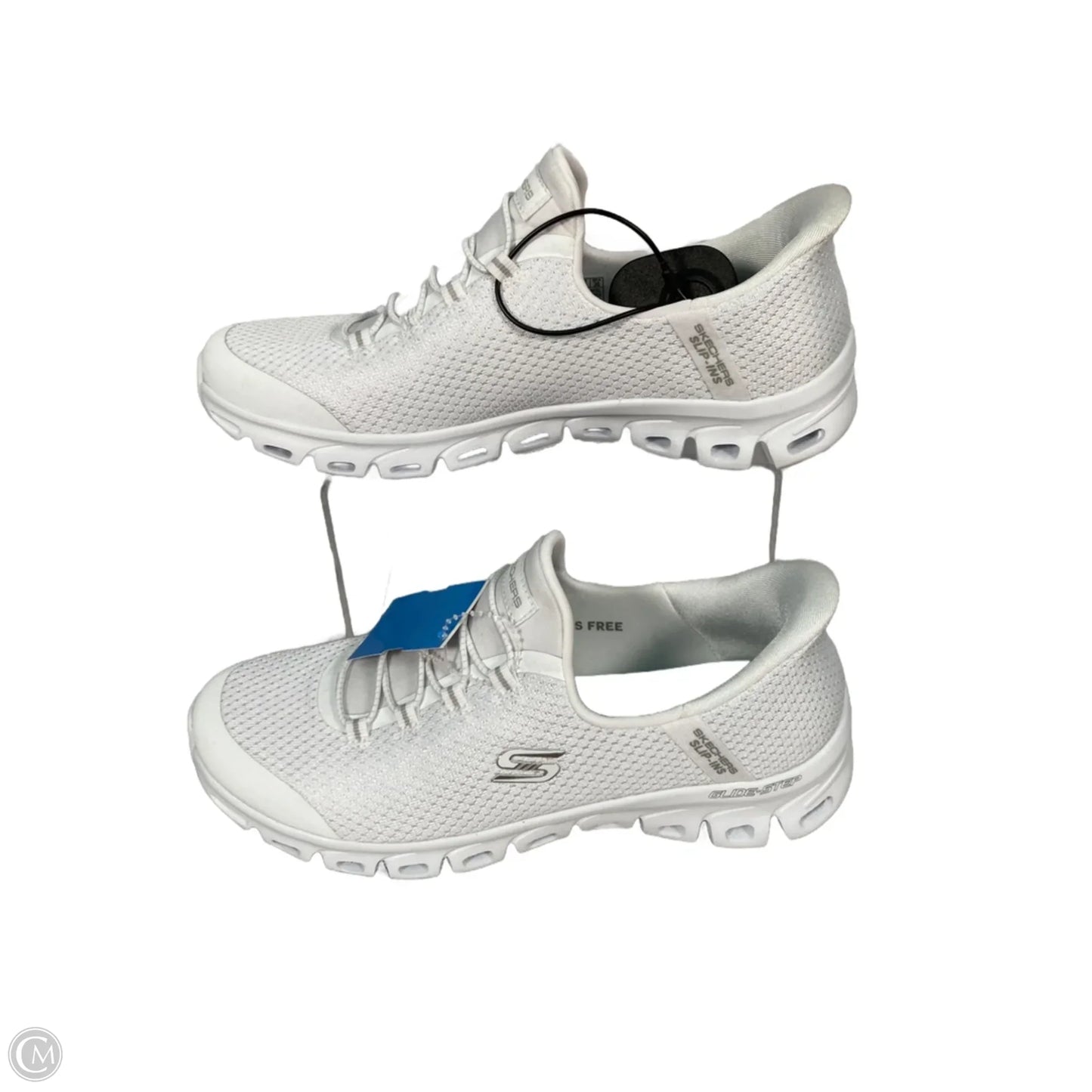 Shoes Sneakers By Skechers In White, Size: 9