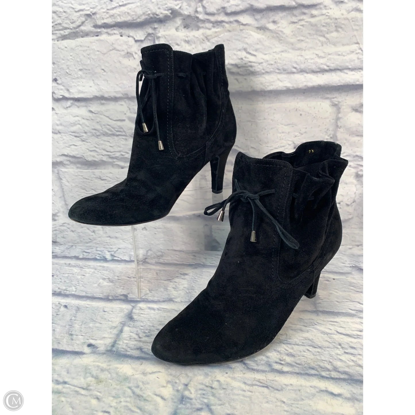 Boots Ankle Heels By Vaneli In Black, Size: 8