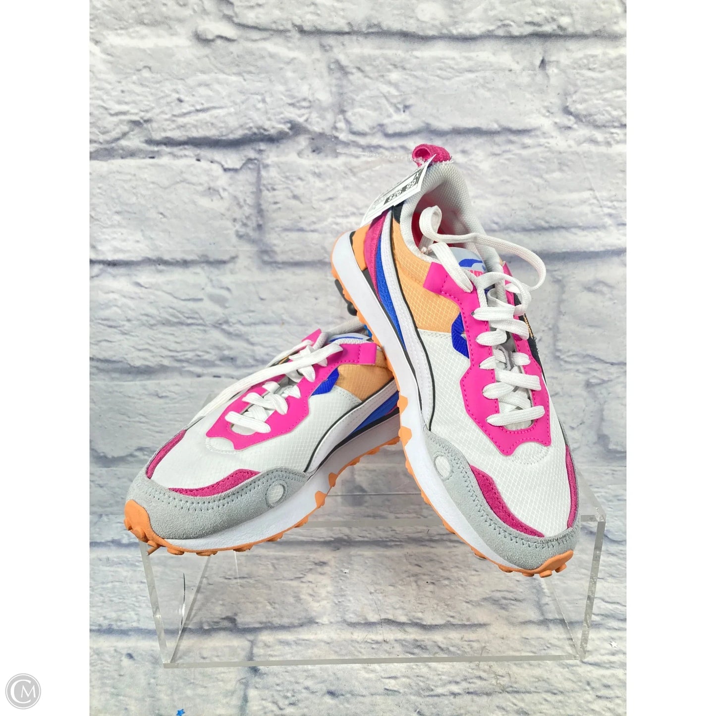 Shoes Sneakers By Puma In Cream & Pink, Size: 8