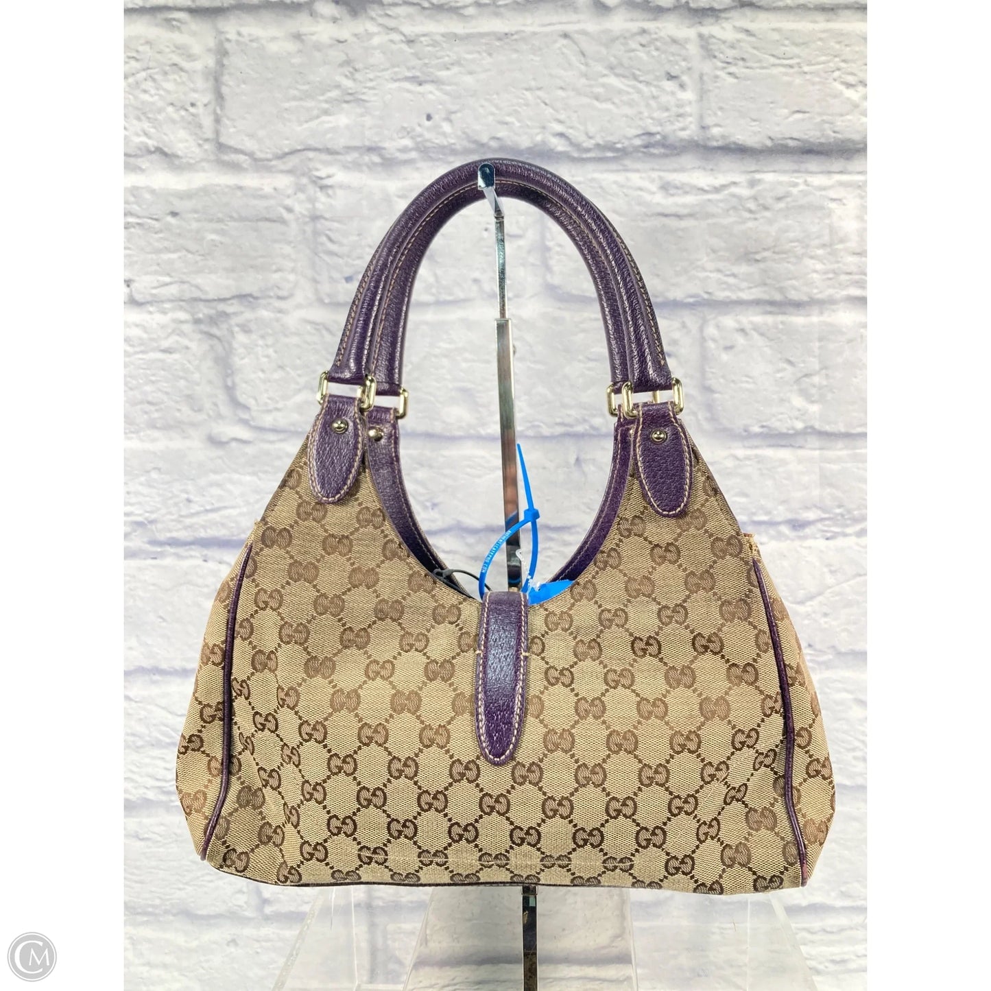 Handbag Luxury Designer By Gucci, Size: Medium