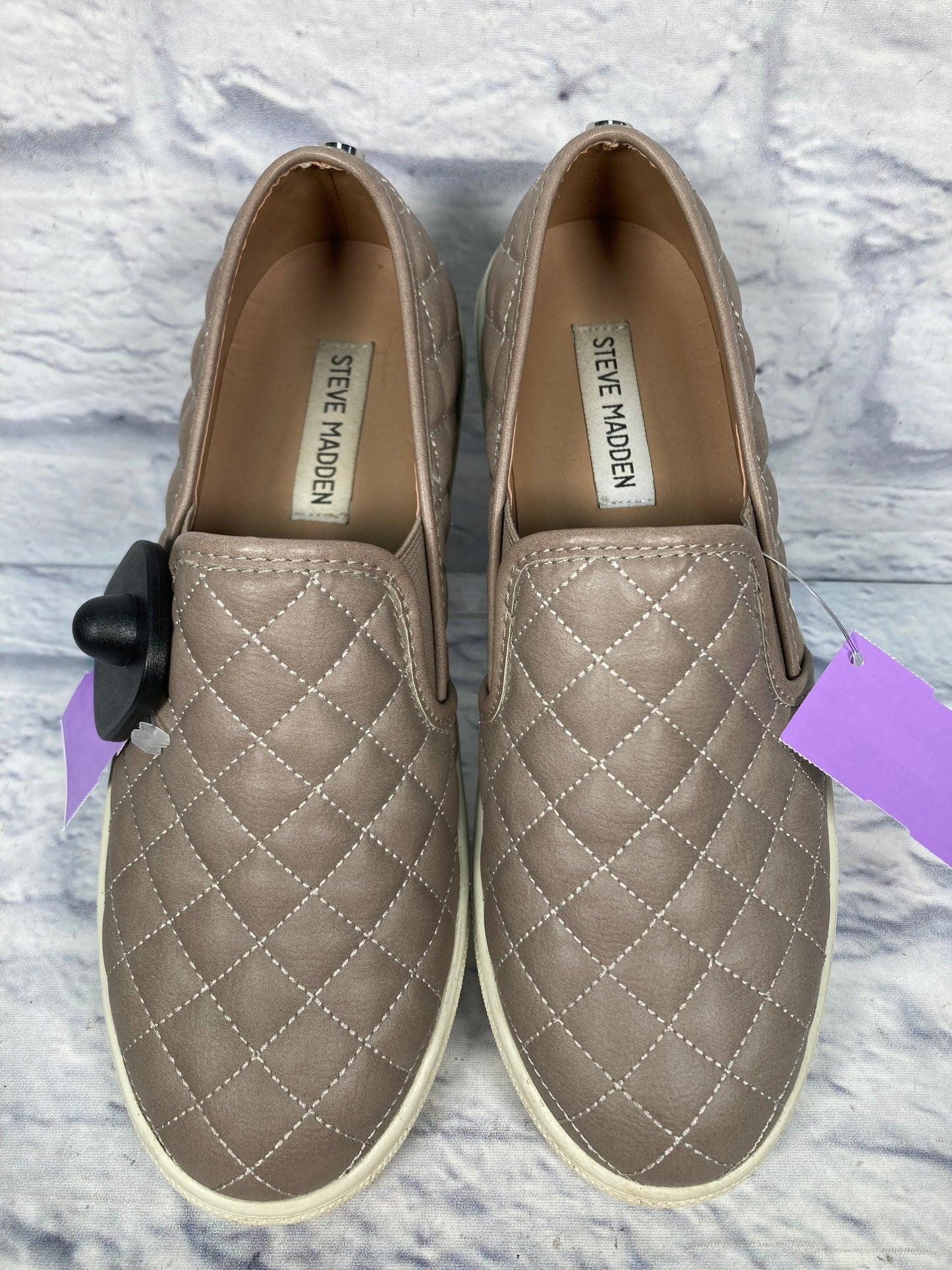 Taupe Shoes Sneakers Steve Madden, Size 8