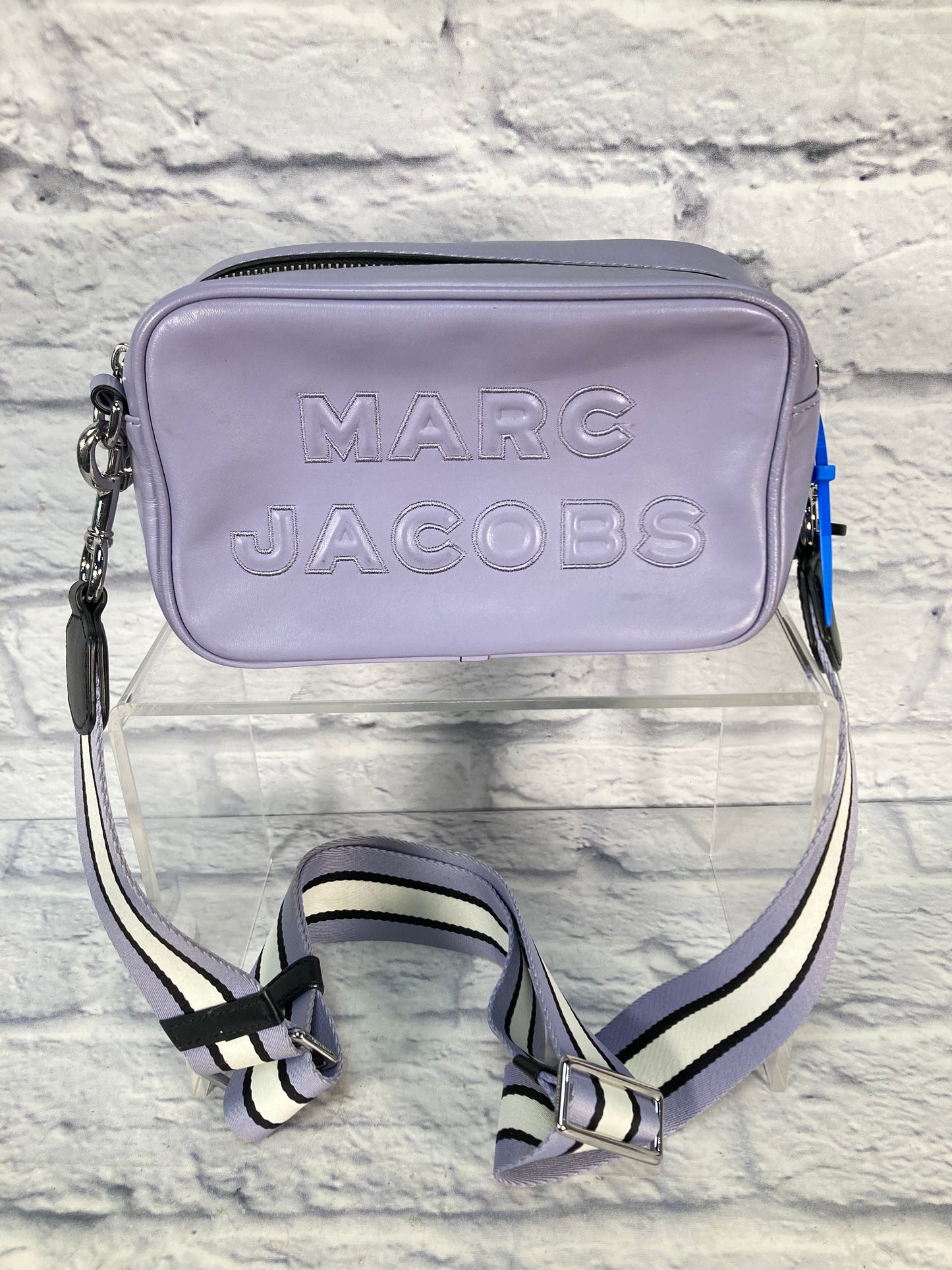 Crossbody Designer By Marc Jacobs, Size: Small