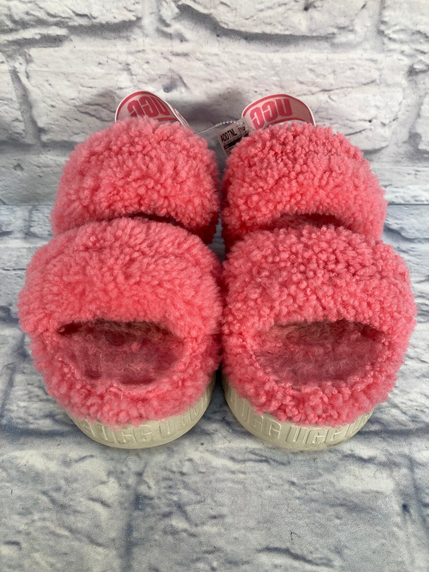 Slippers By Ugg In Pink, Size: 9