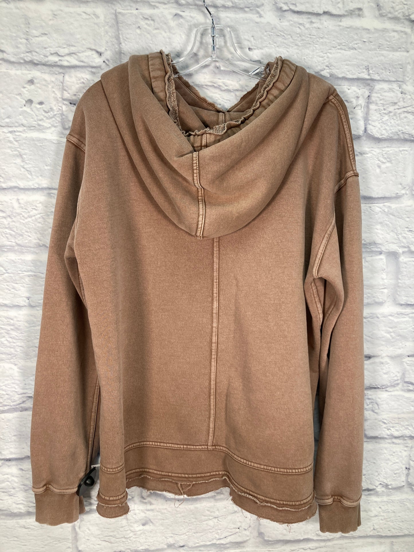 Sweatshirt Hoodie By We The Free In Brown, Size: M