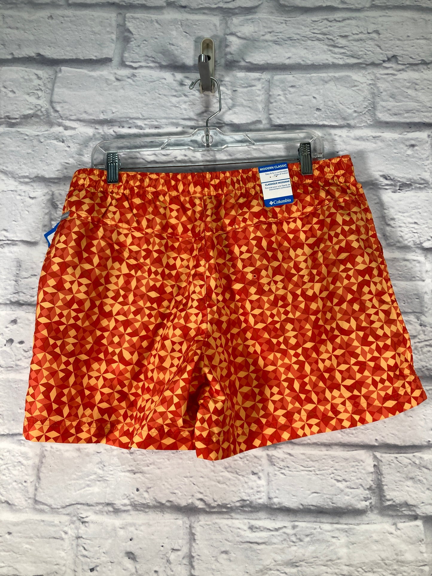 Orange Athletic Shorts Columbia, Size L