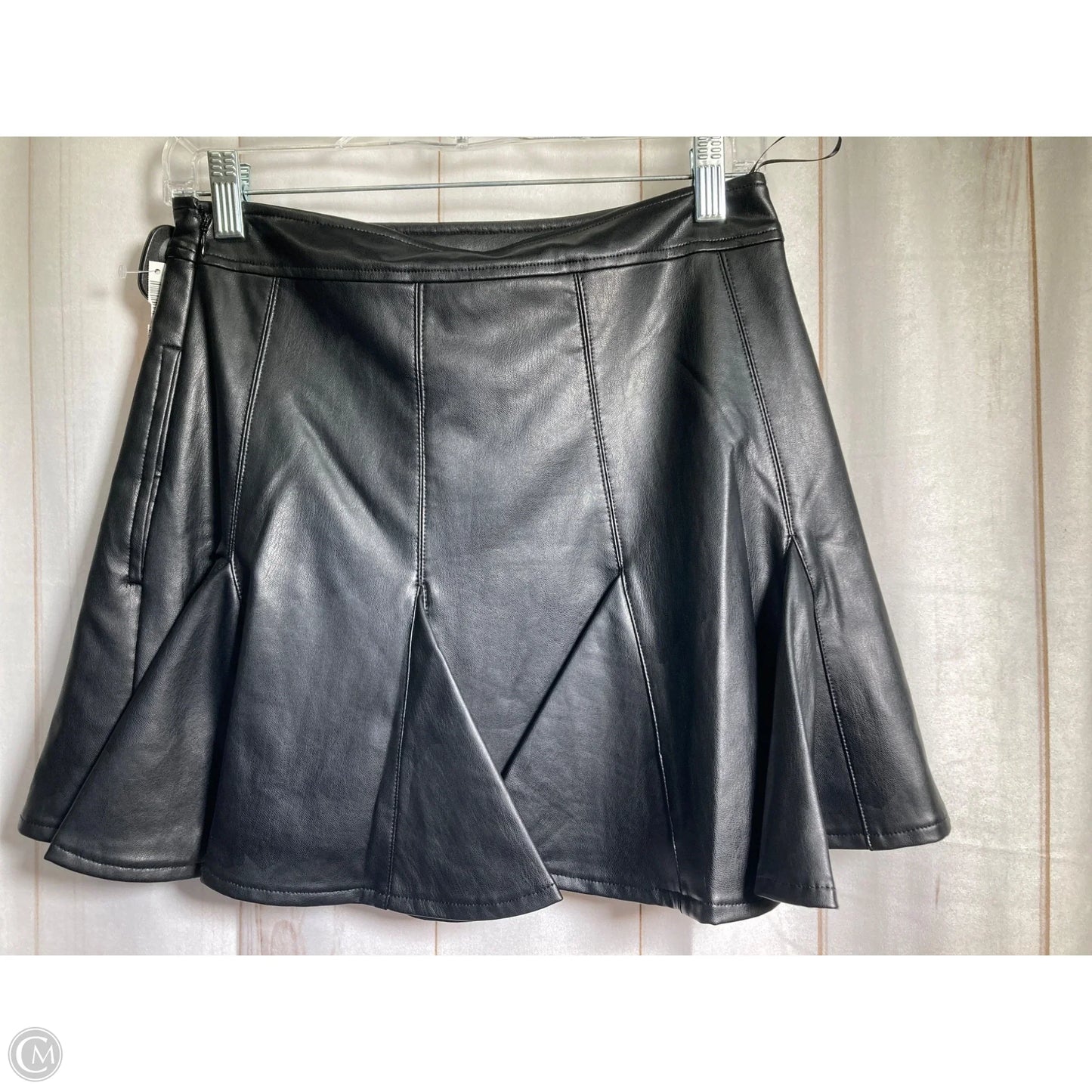 Skirt Mini & Short By Avec Les Filles In Black, Size: 4