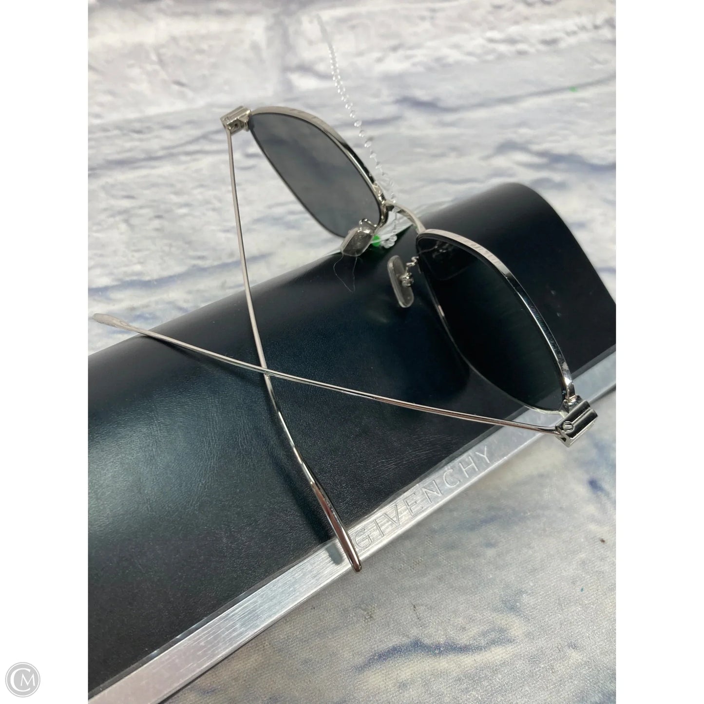 Sunglasses Luxury Designer By Givenchy, Size: Small