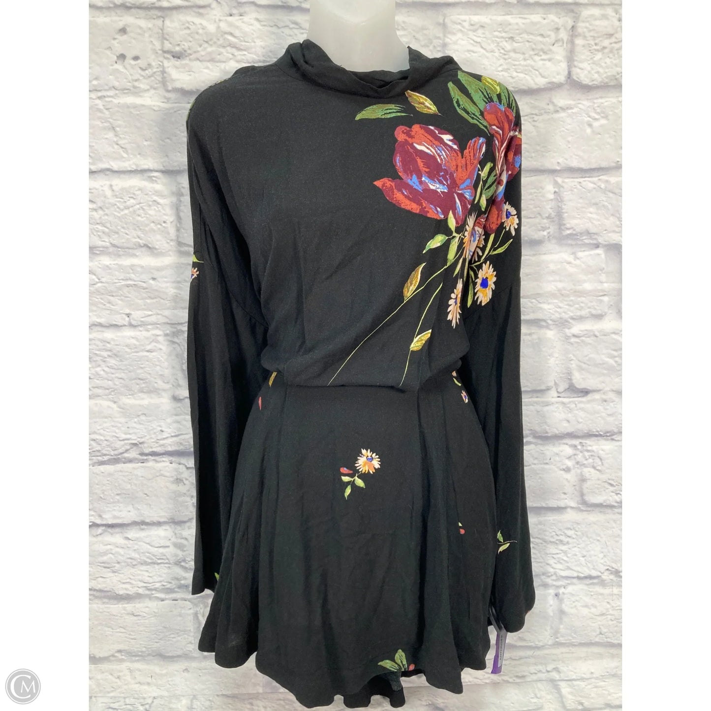 Dress Casual Short By Free People In Black, Size: L