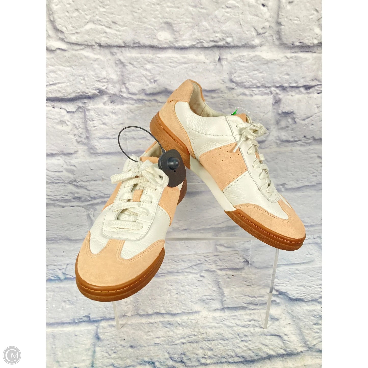 Shoes Sneakers By Clarks In Cream & Pink, Size: 10