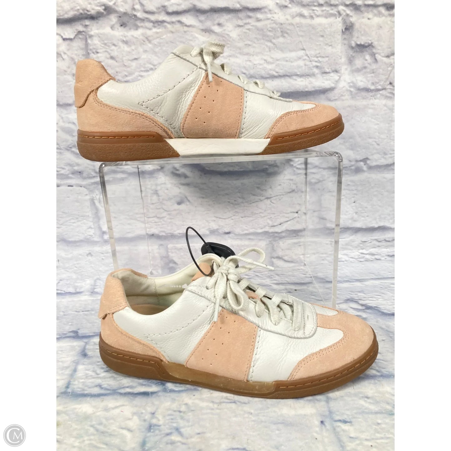 Shoes Sneakers By Clarks In Cream & Pink, Size: 10