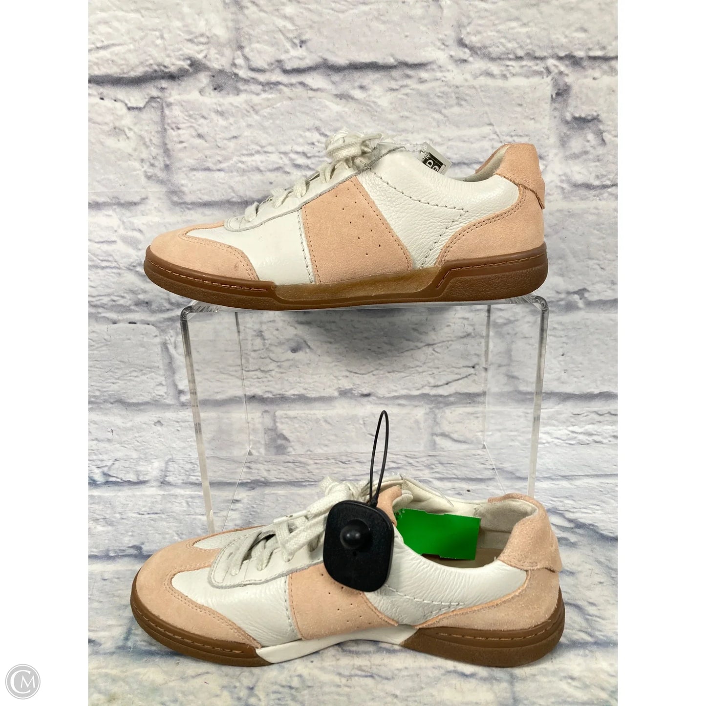 Shoes Sneakers By Clarks In Cream & Pink, Size: 10