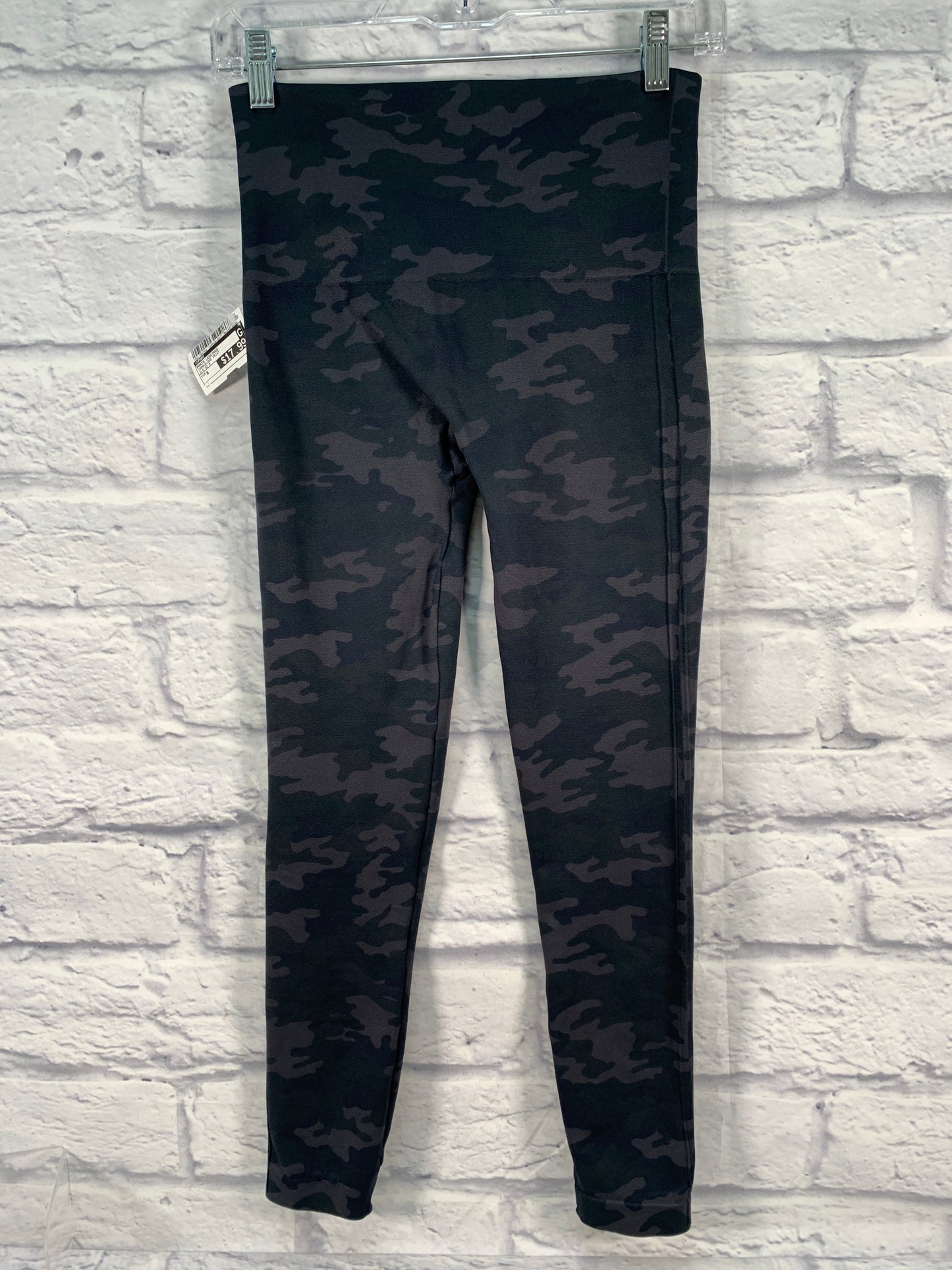 Camouflage Print Pants Leggings Spanx, Size 8