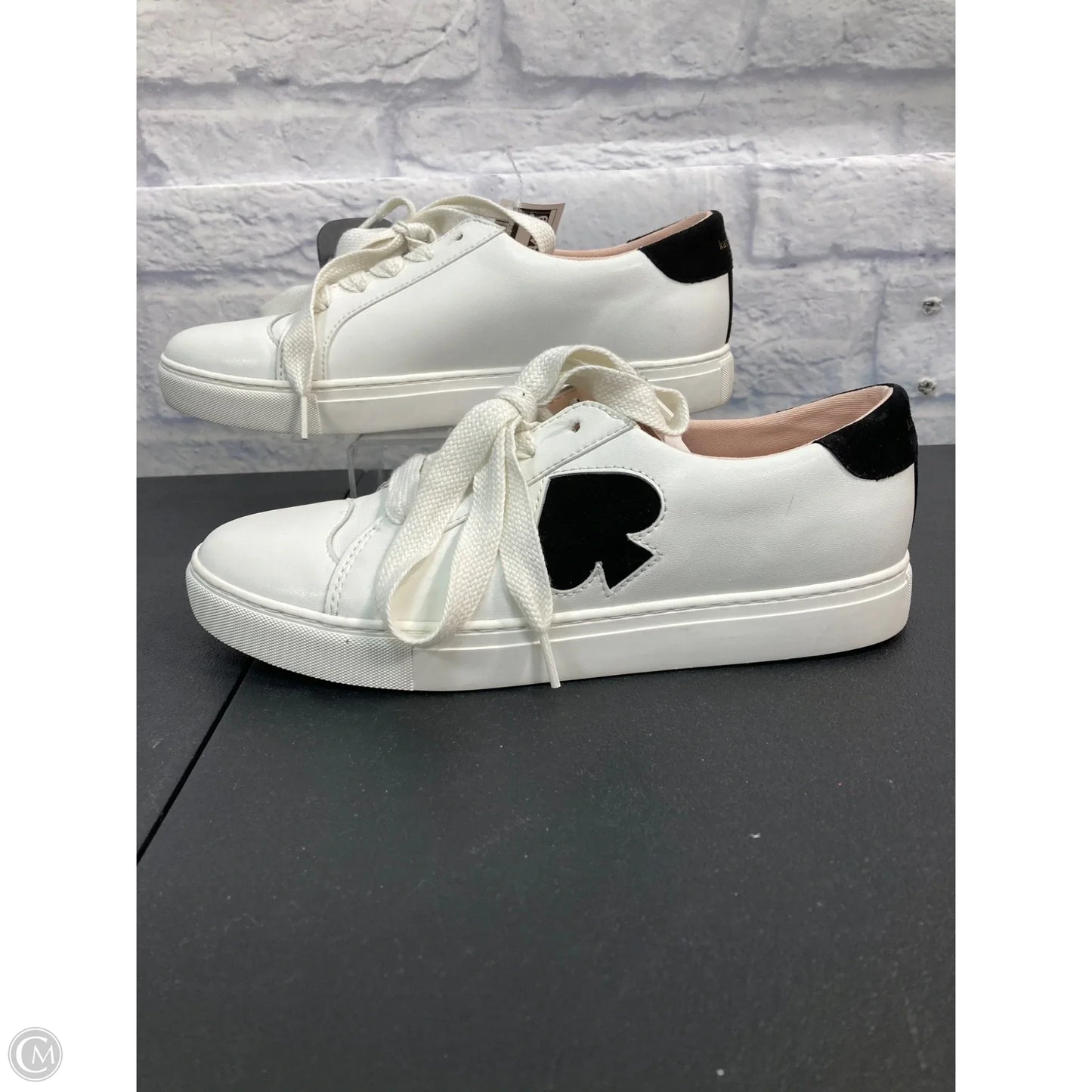 Shoes Designer By Kate Spade In Black & White, Size: 11