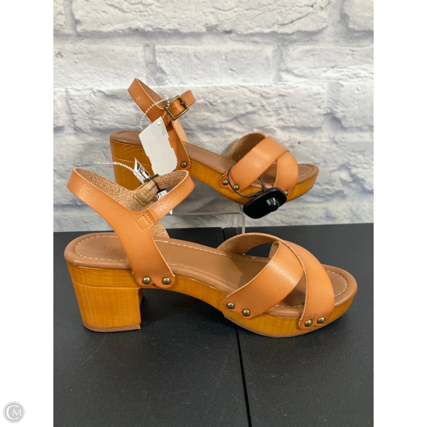 Sandals Heels Block By Cushionaire In Tan, Size: 8