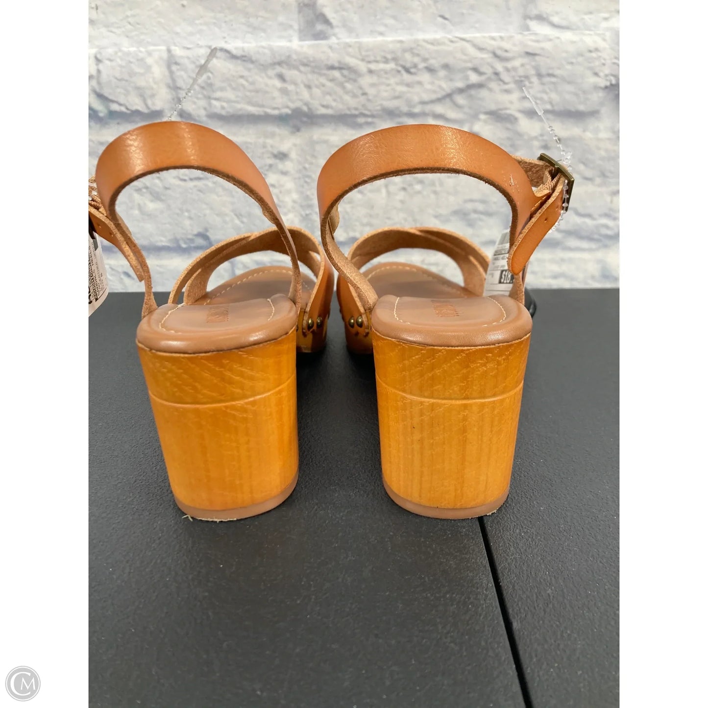 Sandals Heels Block By Cushionaire In Tan, Size: 8
