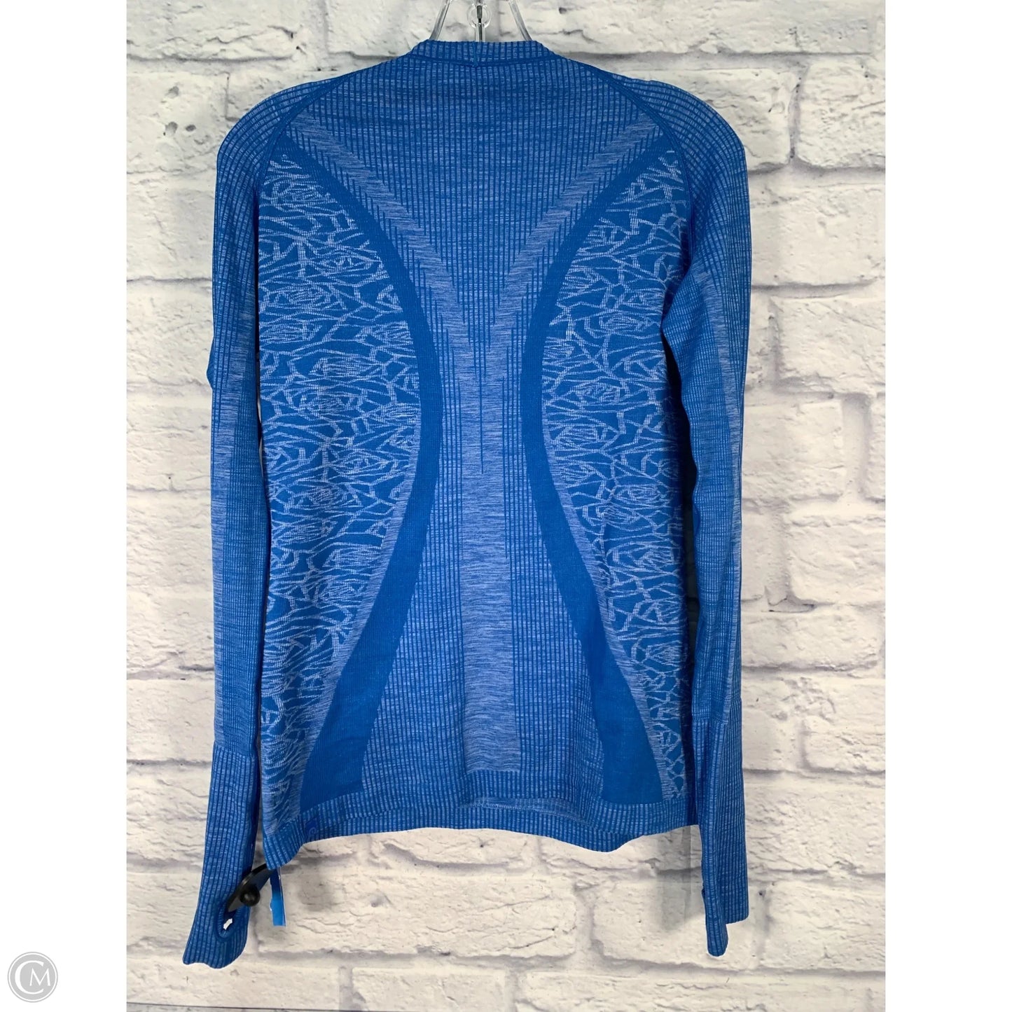 Athletic Top Long Sleeve Collar By Lululemon In Blue, Size: L
