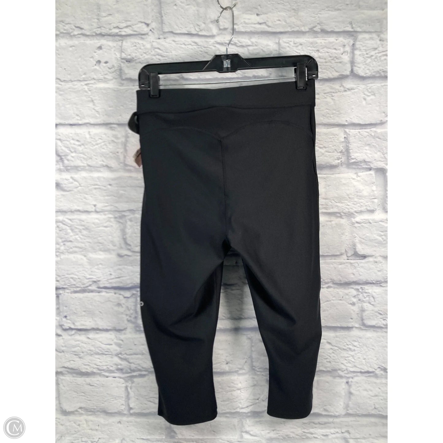 Athletic Capris By Alo In Black, Size: L