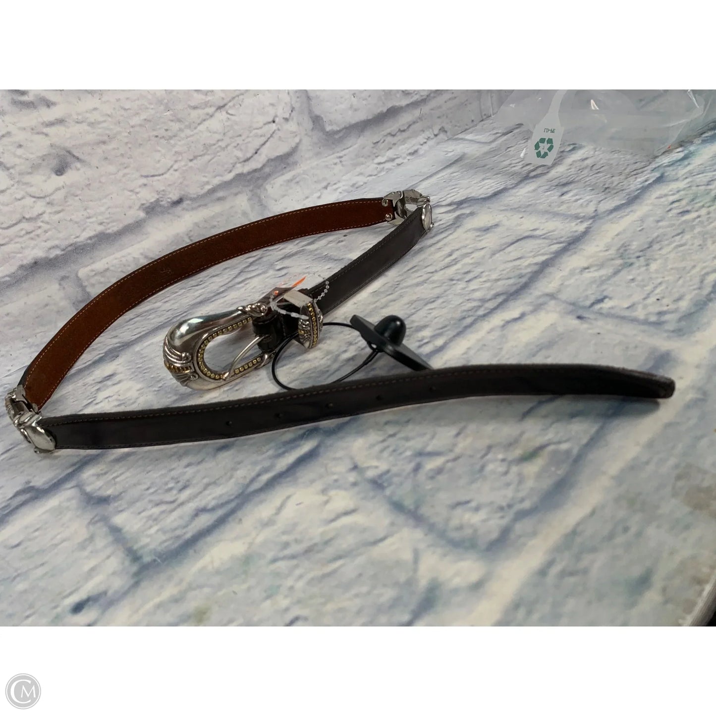 Belt Leather By Clothes Mentor, Size: Medium