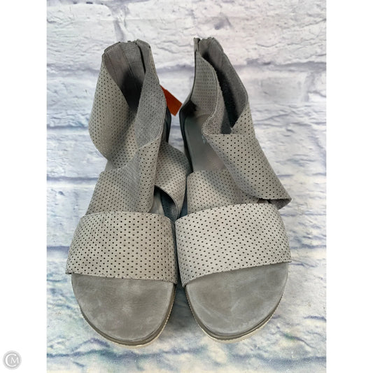 Sandals Heels Platform By Eileen Fisher In Grey, Size: 9.5