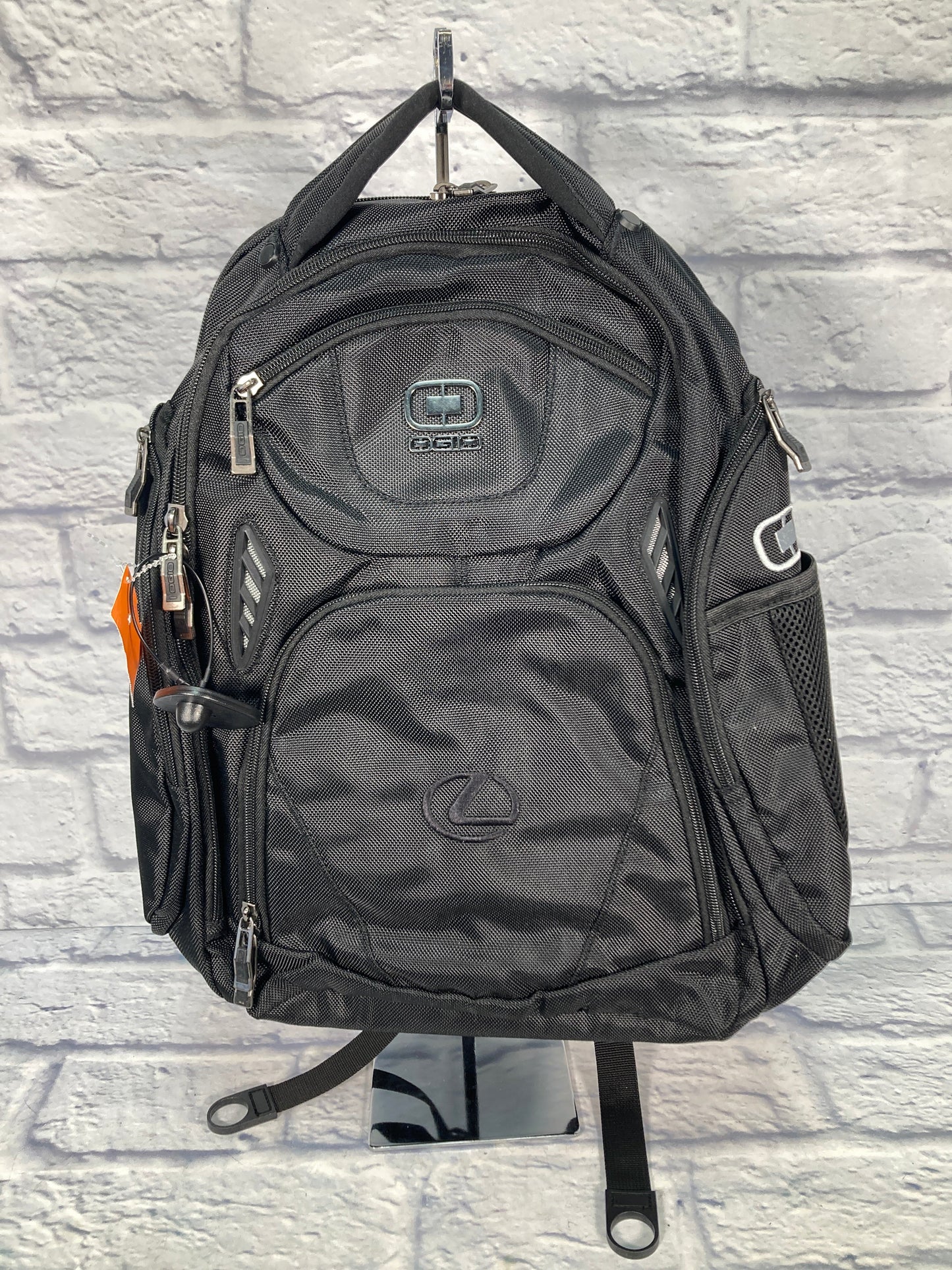 Backpack By Clothes Mentor, Size: Medium