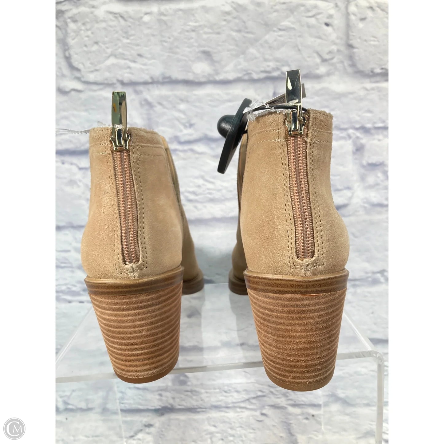 Boots Ankle Heels By Vince Camuto In Tan, Size: 9