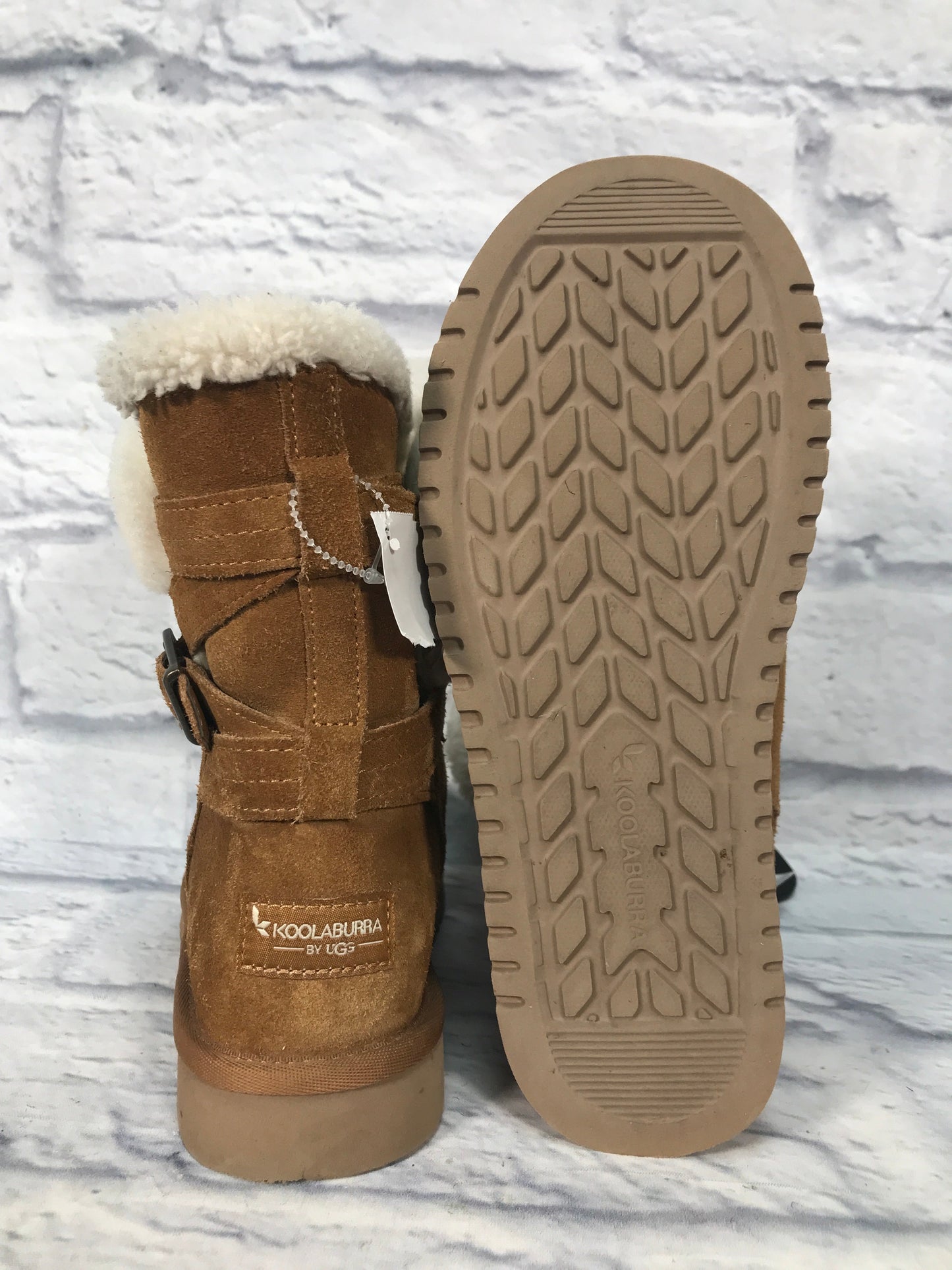 Boots Snow By Koolaburra By Ugg In Brown, Size: 6