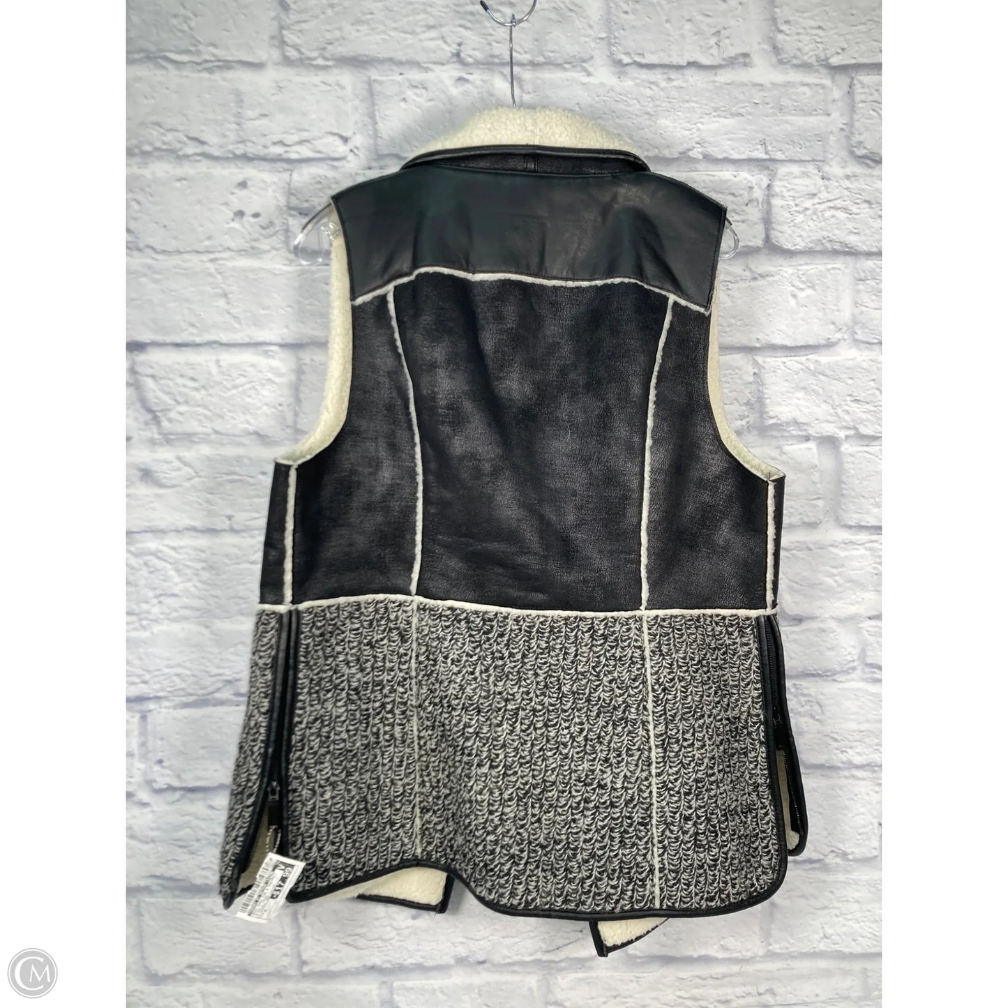 Vest Faux Fur & Sherpa By Tahari By Arthur Levine In Black & Cream, Size: M