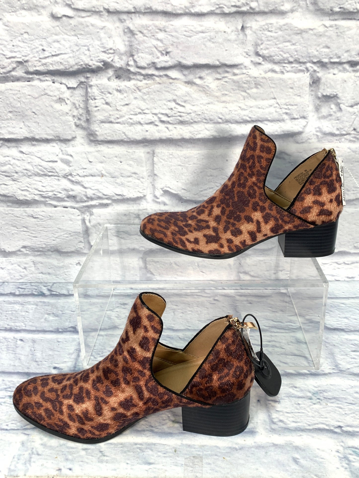 Boots Ankle Flats By New Directions In Animal Print, Size: 9