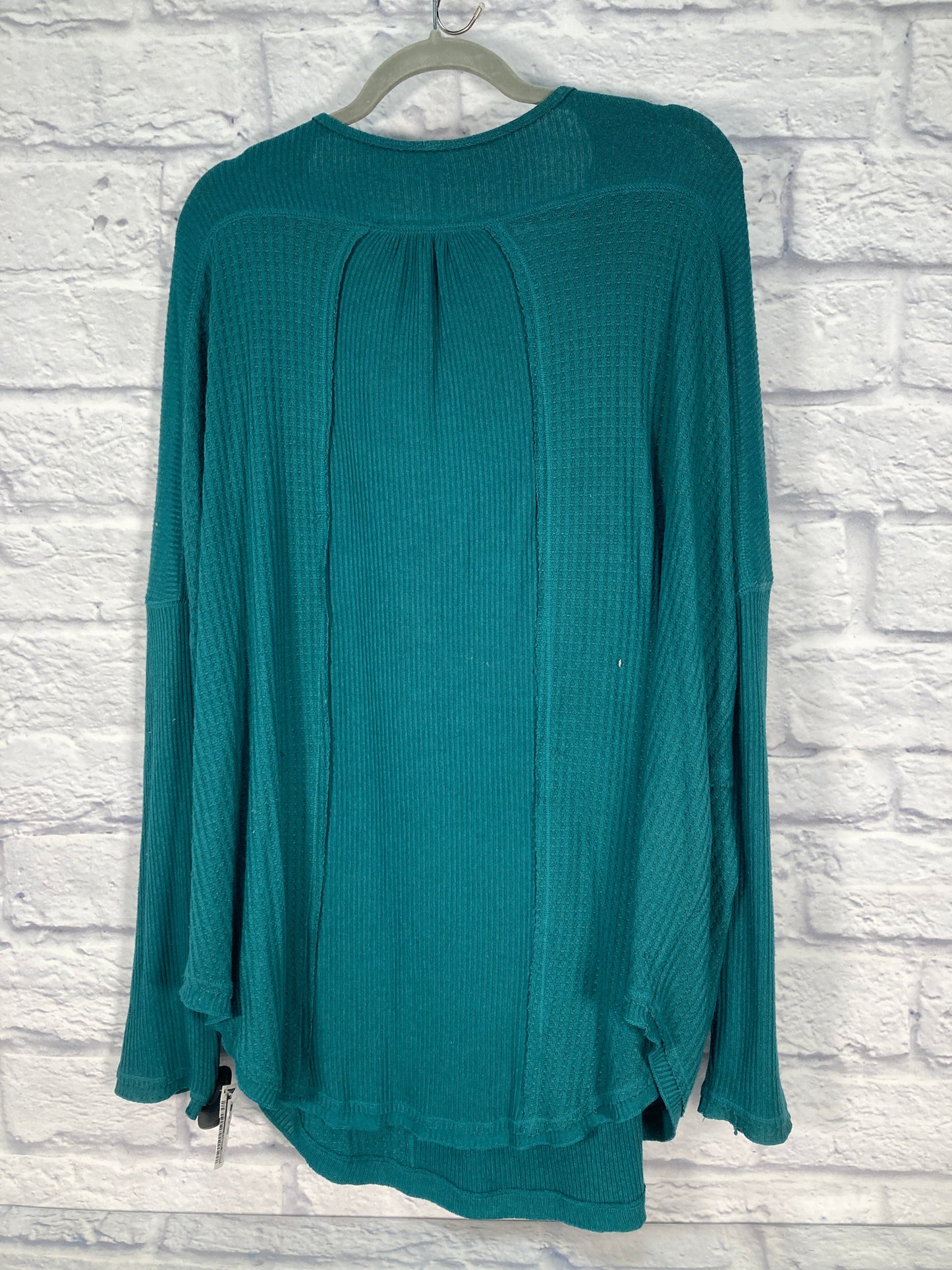 Top Long Sleeve By Free People In Aqua, Size: M