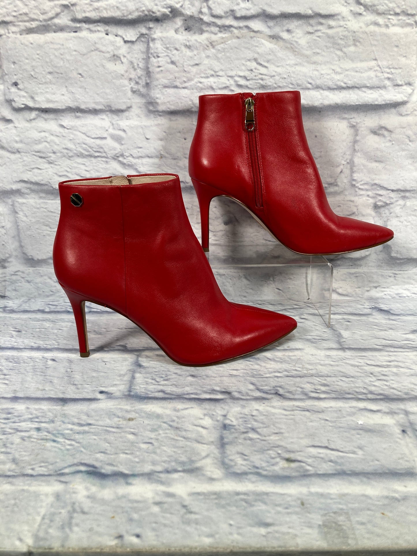 Boots Ankle Heels By Louise Et Cie In Red, Size: 9.5