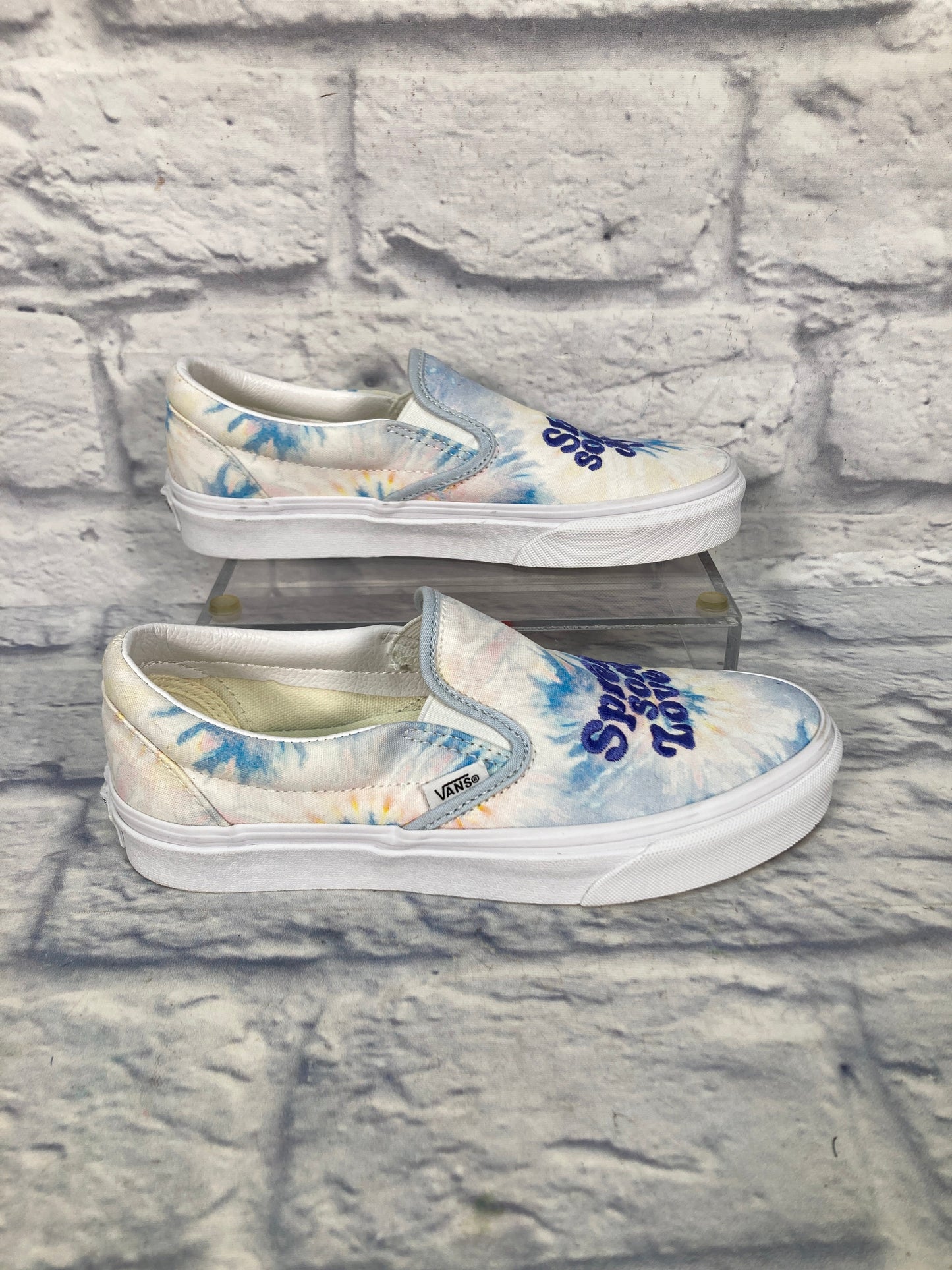 Shoes Sneakers By Vans In Blue & White, Size: 7