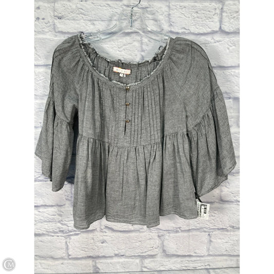 Top 3/4 Sleeve By Eri + Ali In Grey, Size: S