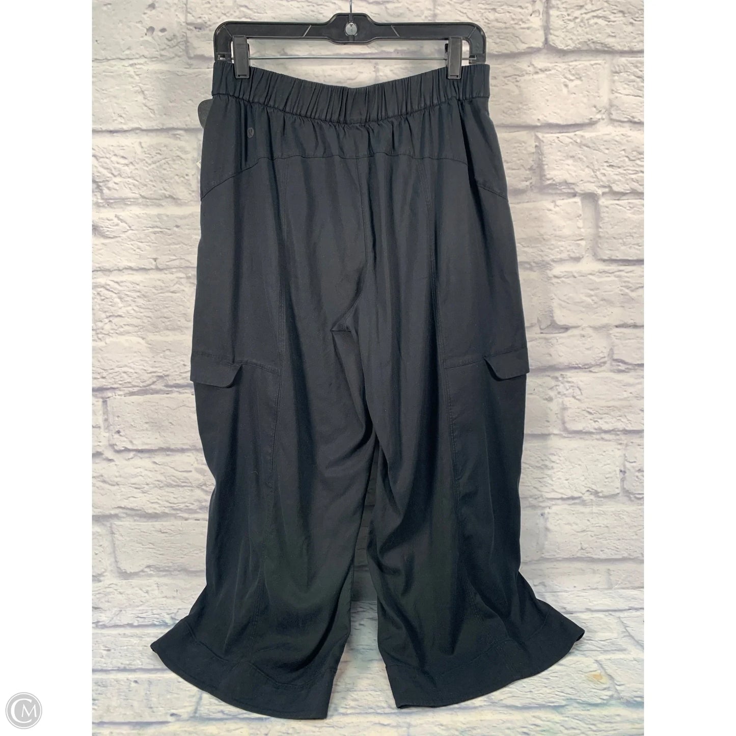 Athletic Capris By Lululemon In Black, Size: 8