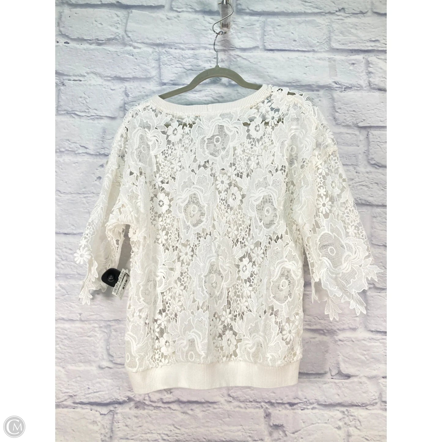 Top Short Sleeve By Dolan Left Coast In White, Size: S