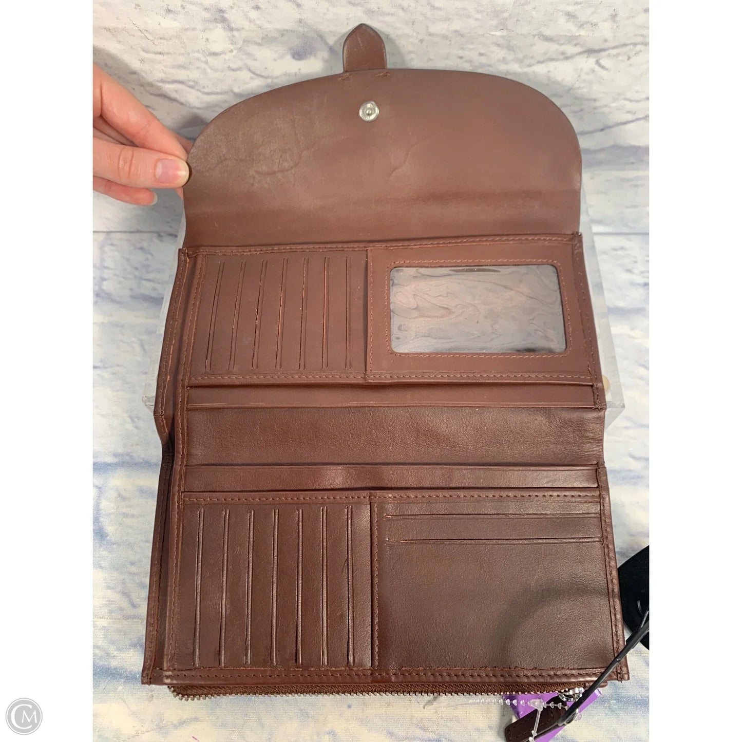 Wallet Leather By Clothes Mentor, Size: Large
