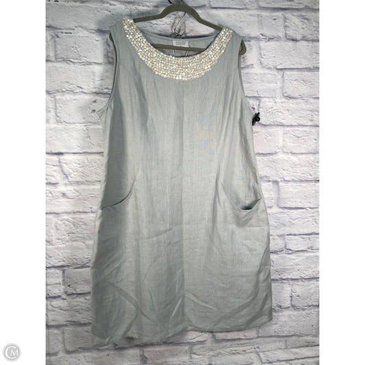 Dress Casual Short By Clothes Mentor In Grey, Size: Xl