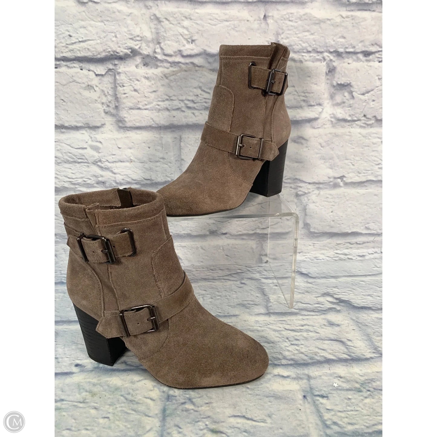 Boots Ankle Heels By Vince Camuto In Brown, Size: 8.5