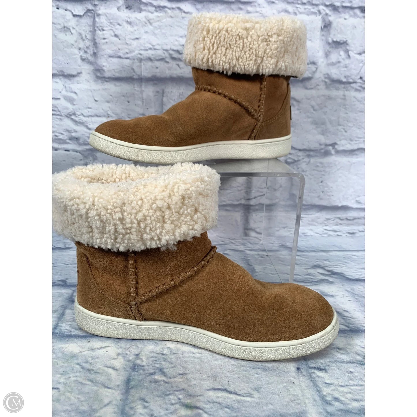 Boots Designer By Ugg In Brown, Size: 8