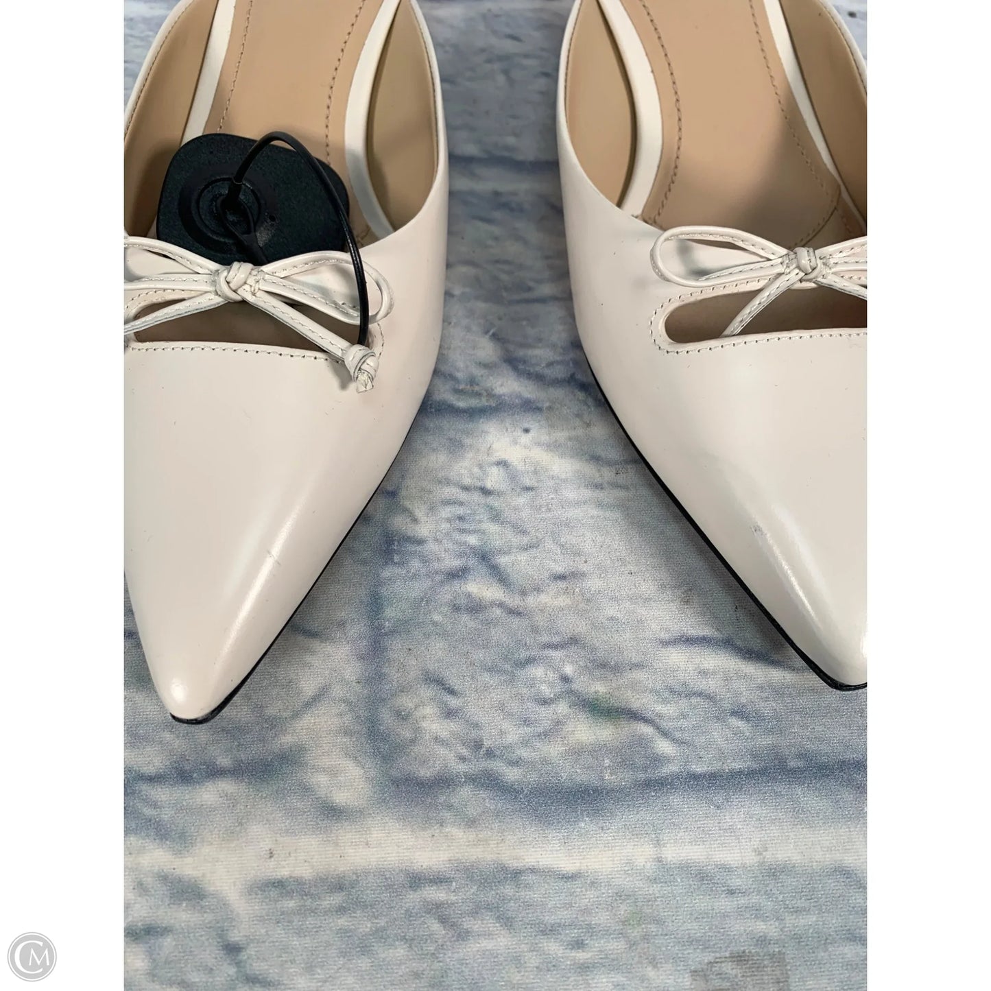 Shoes Designer By Coach In Cream, Size: 8.5