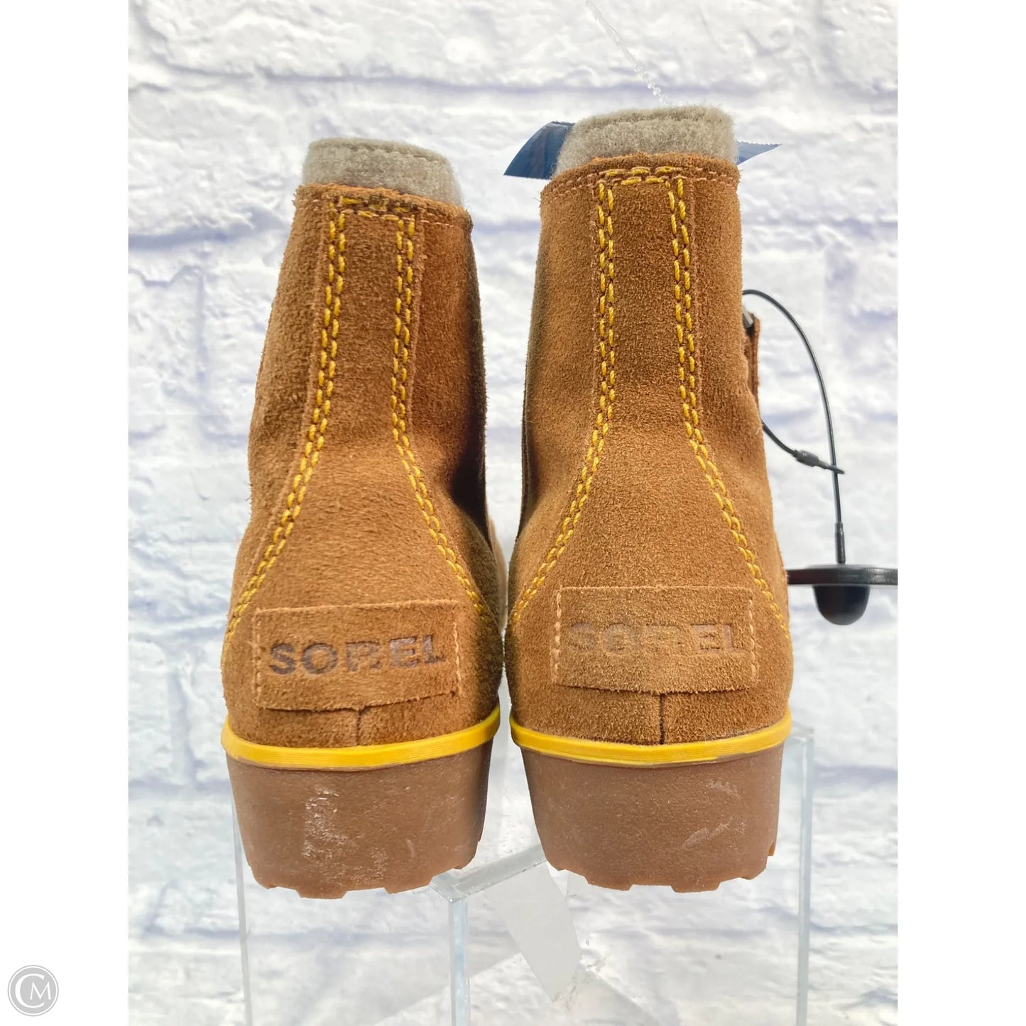 Boots Hiking By Sorel In Brown, Size: 8.5