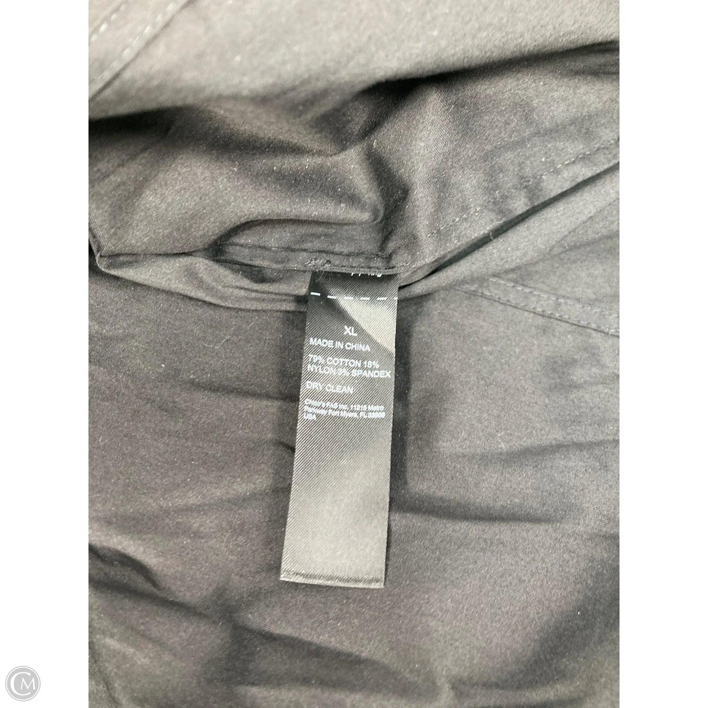 Top Short Sleeve By Chicos In Black, Size: Xl