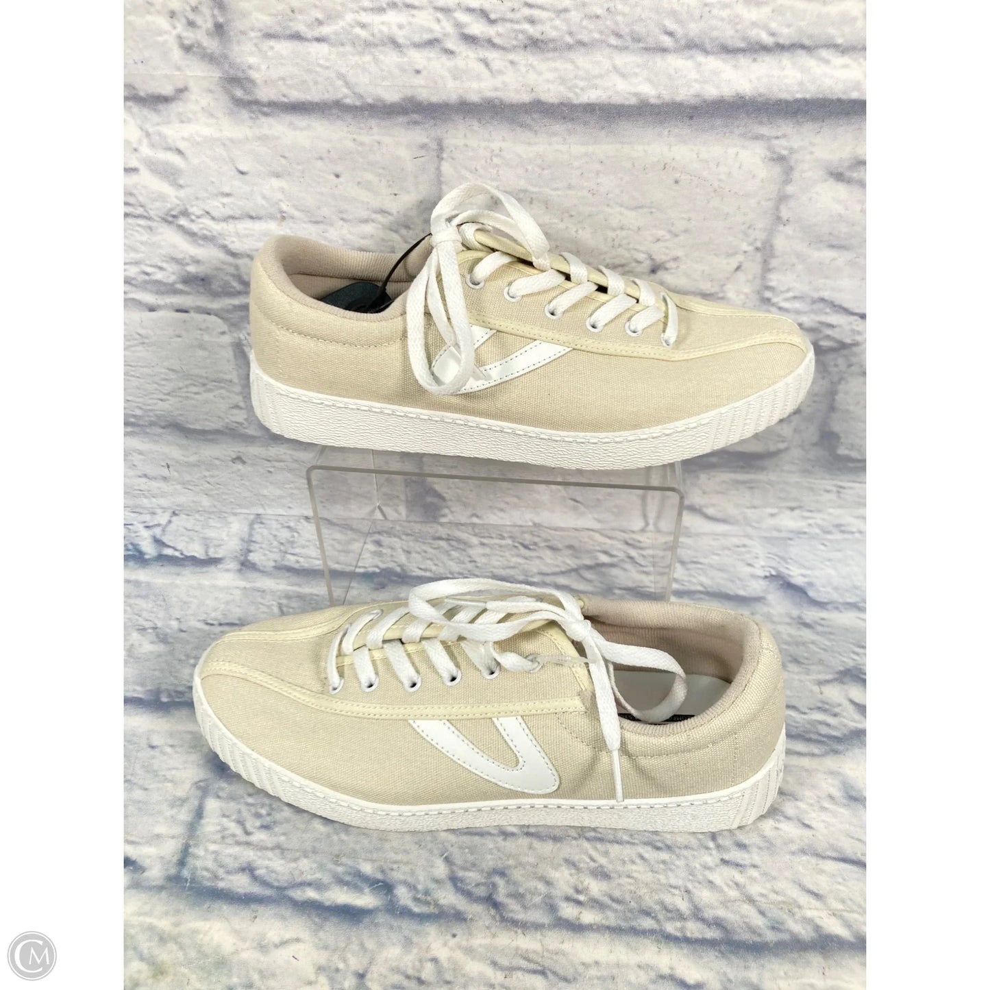 Shoes Sneakers By Tretorn In Cream, Size: 9
