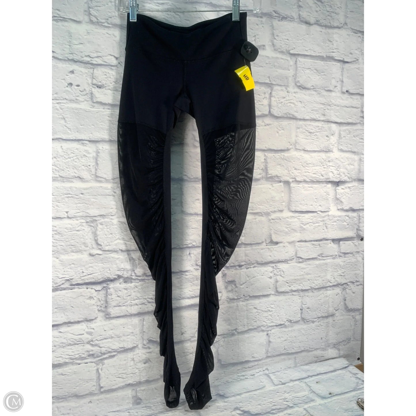 Athletic Leggings By Alo In Black, Size: Xs